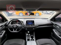 نيسان ألتيما